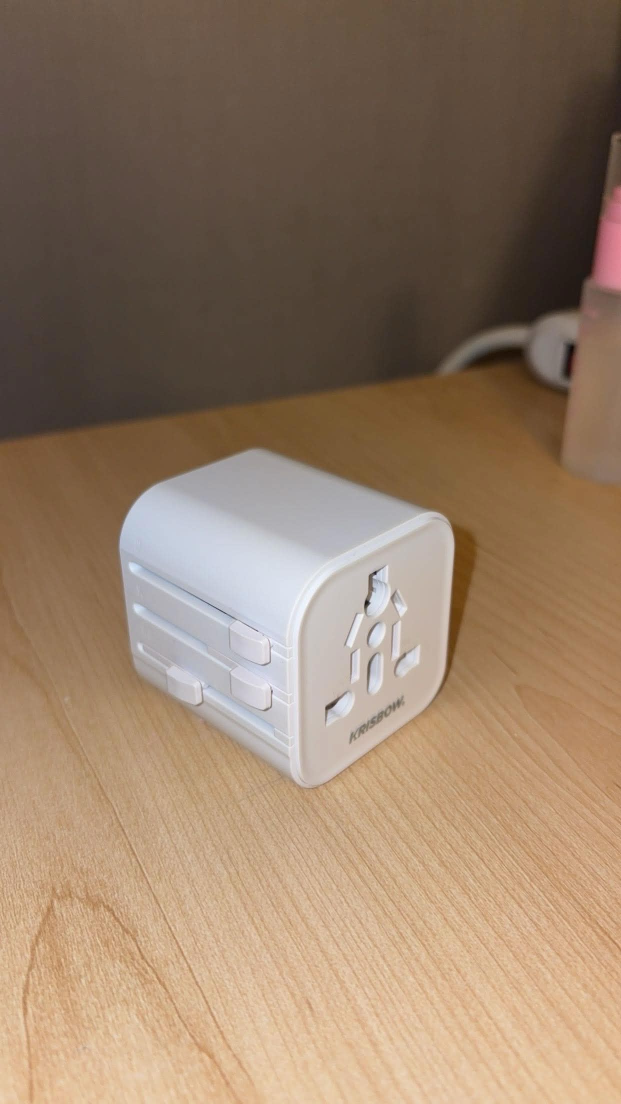 A simple yet effective adaptor for connecting different components. The project focuses on the relationship between form and function in design.